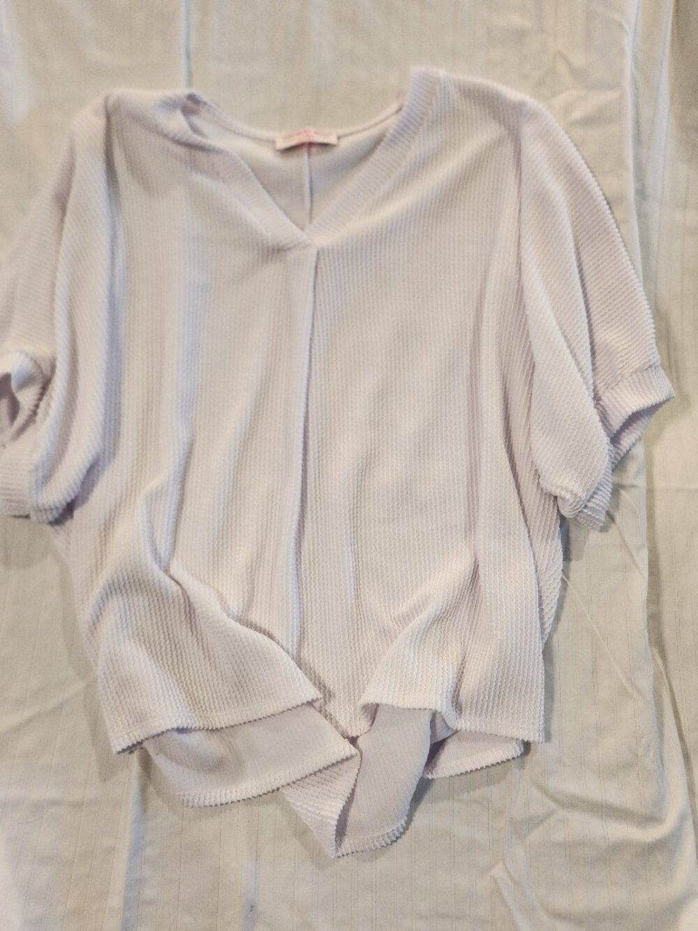 Discount Divas White Waffle Knit Oversized V-Neck Dolman Tee Top Size Medium